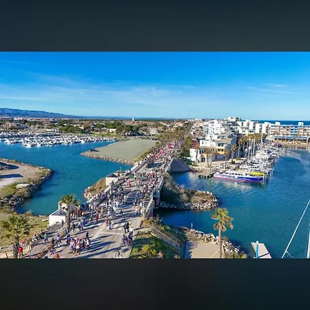 De La - Barcares, A 100 M De La 2* Le Barcarès