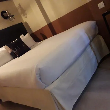 Ξενοδοχείο De La - Le Barcarès