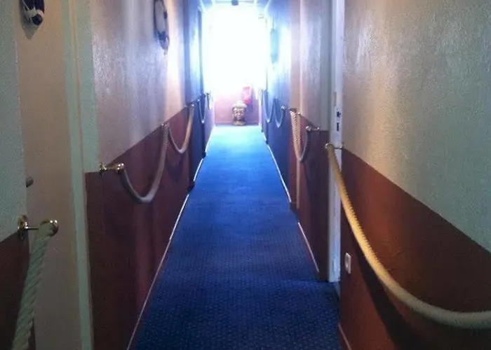 Hotel De La - Le Barcarès