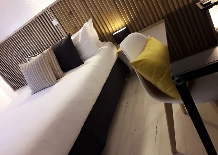Отель Hotel De La Mer - Barcares, A 100 M De La Plage 2*